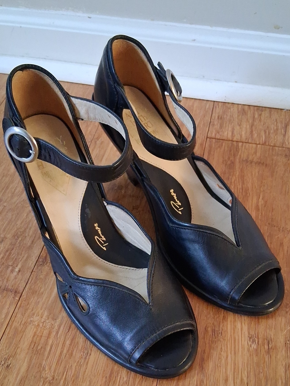 John Fluevog Pinups Black Leather Mary Jane Peep-Toe Ankle Strap Heels Size 8